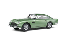 Load image into Gallery viewer, SOLIDO Aston Martin DB5 1964 1:18 Porcelain Green
