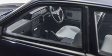 Load image into Gallery viewer, Kyosho Nissan Skyline GTS-R 1:18 Dark Blue