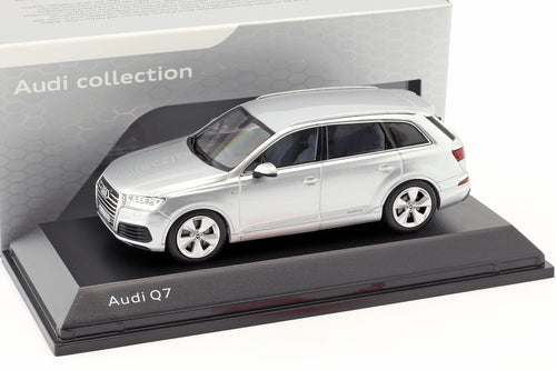 Spark Audi Q7 2015 1:43 Silver