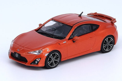 Inno64 TOYOYA 86 Orange 1:64