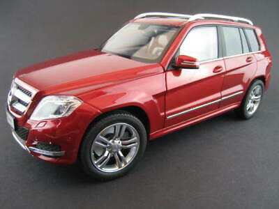 GT Autos Mercedes Benz GLK Red 1:18