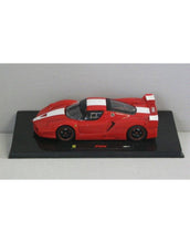 Load image into Gallery viewer, Hot Wheels Elite Ferrari FXX 1:43 Red